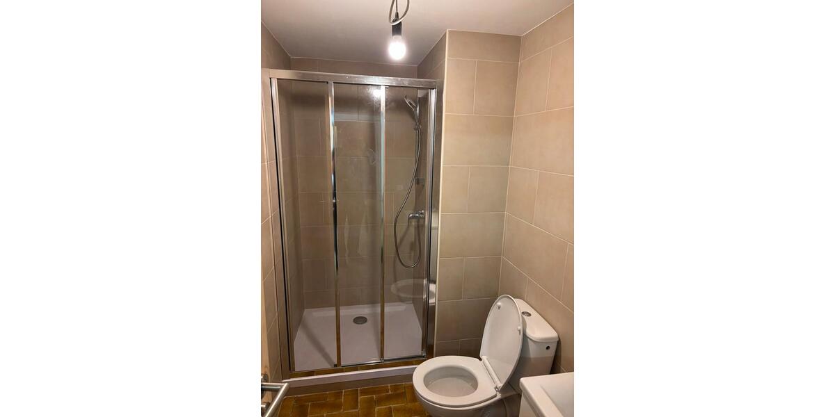 Wohnen auf Zeit Rastatt - 4 Zimmer, 20 m&sup2;, 600&euro; | Angebot:24756880