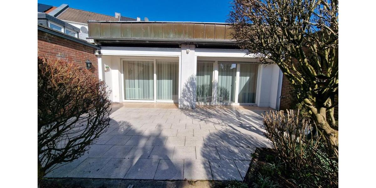 Erdgeschoßwohnung Mönchengladbach Nord - 4 Zimmer, 124 m&sup2;, 1.200&euro; | Angebot:26312960