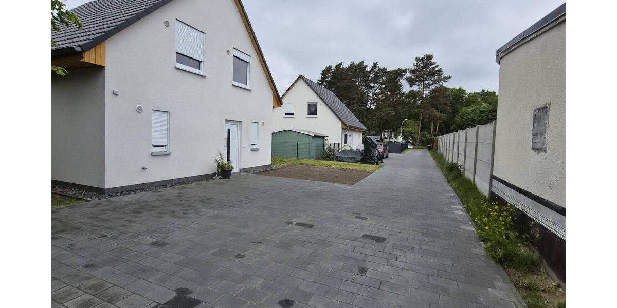 Einfamilienhaus Falkensee - 4 Zimmer, 90 m&sup2;, 1.620&euro; | Angebot:26731059