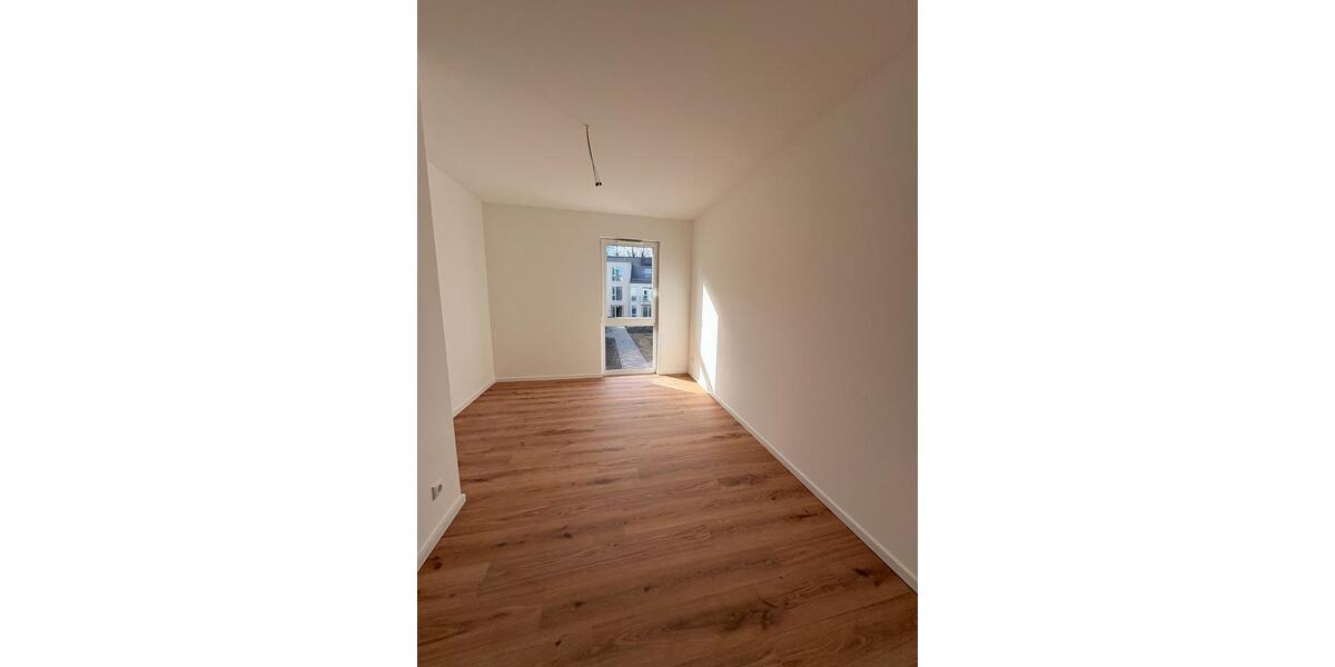 Etagenwohnung Bernau bei Berlin - 4 Zimmer, 89 m&sup2;, 1.450&euro; | Angebot:25646523