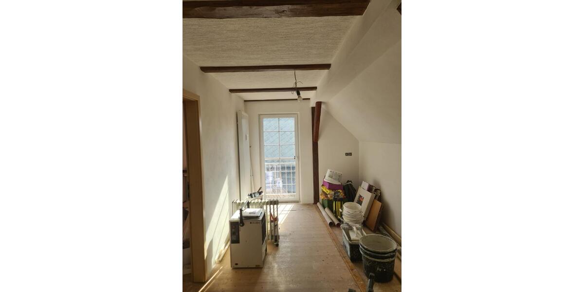 Dachgeschoßwohnung Sebnitz - 4 Zimmer, 87 m&sup2;, 599&euro; | Angebot:25873354