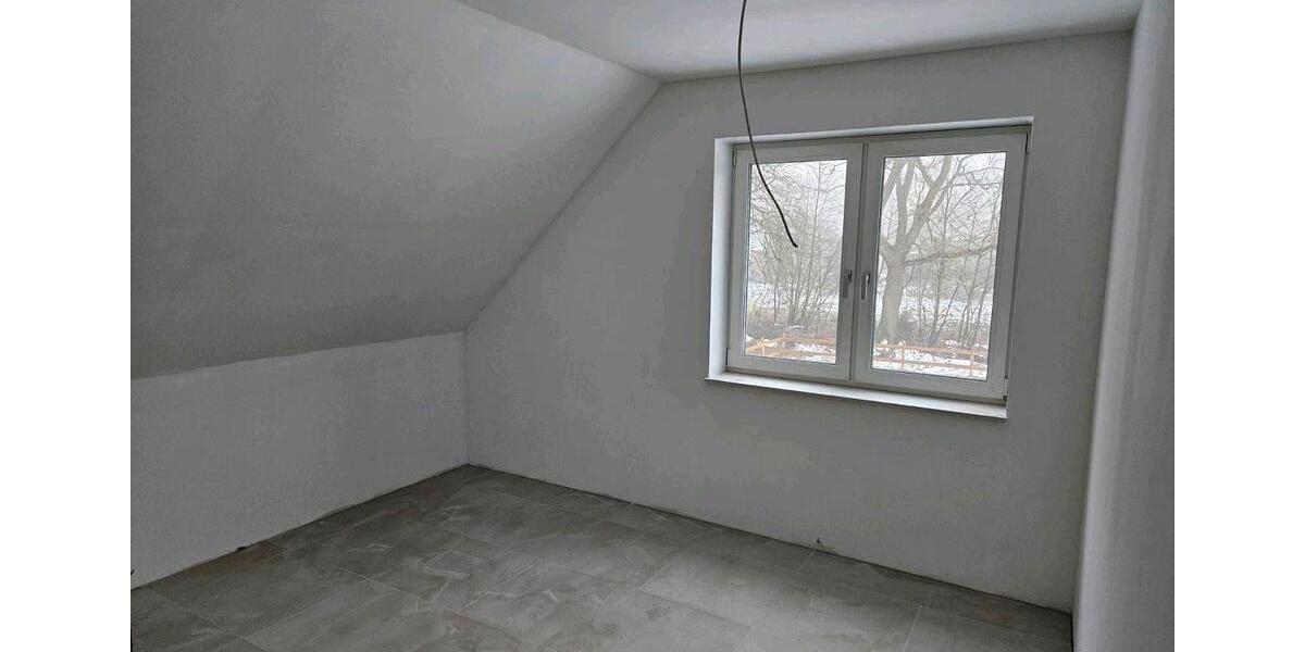 Etagenwohnung Apen - 4 Zimmer, 115 m&sup2;, 1.550&euro; | Angebot:25992639