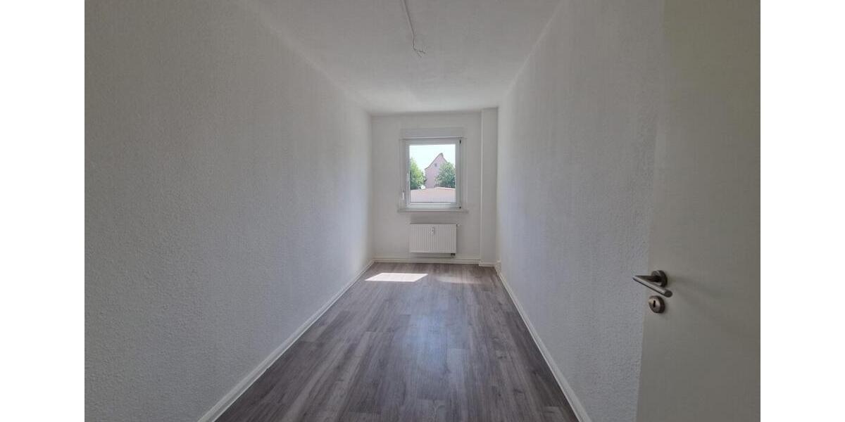 Erdgeschoßwohnung Torgau - 4 Zimmer, 86 m&sup2;, 472&euro; | Angebot:24984479