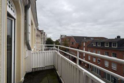 Wohnung zum Mieten in Bremerhaven 949 € 139.2 m² 5 zimmer