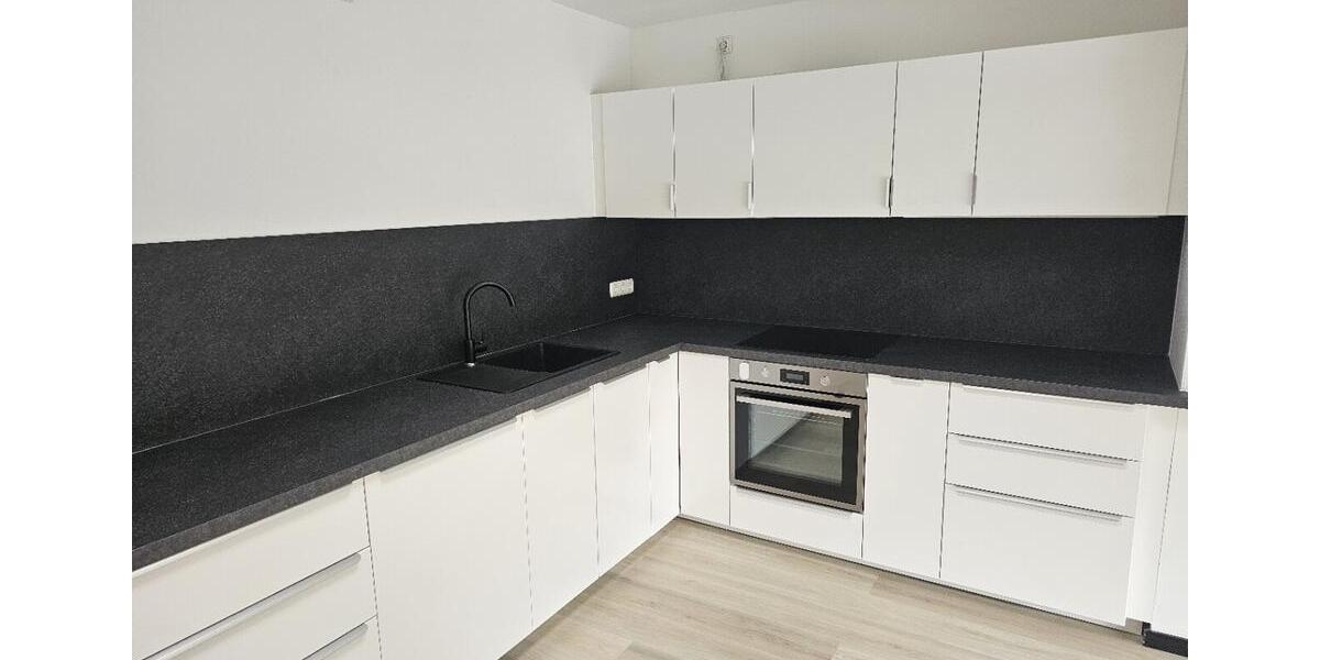 Etagenwohnung Reichshof - 4 Zimmer, 144 m&sup2;, 1.270&euro; | Angebot:26365967