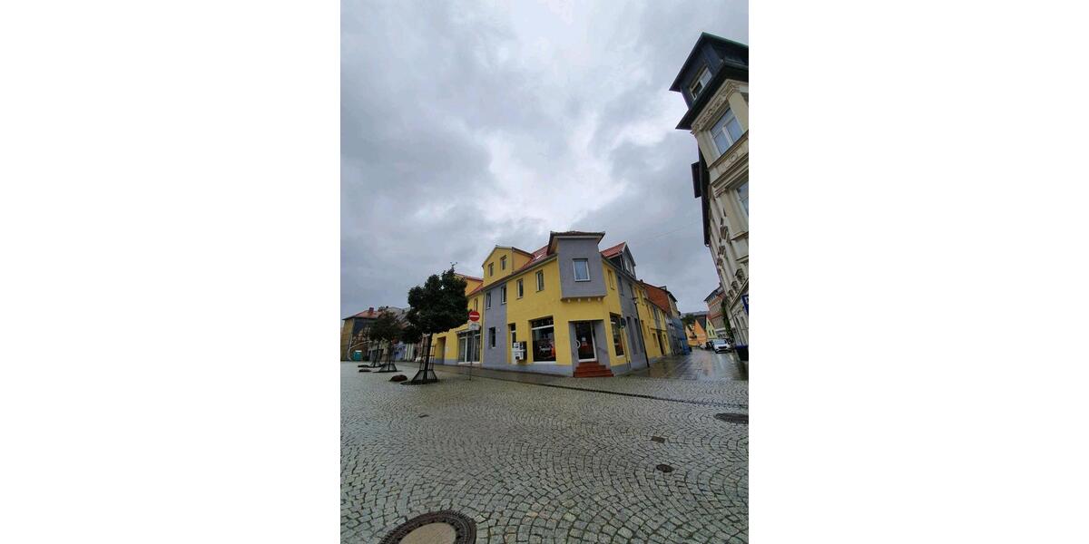 Etagenwohnung Apolda - 4 Zimmer, 103 m&sup2;, 750&euro; | Angebot:24526700