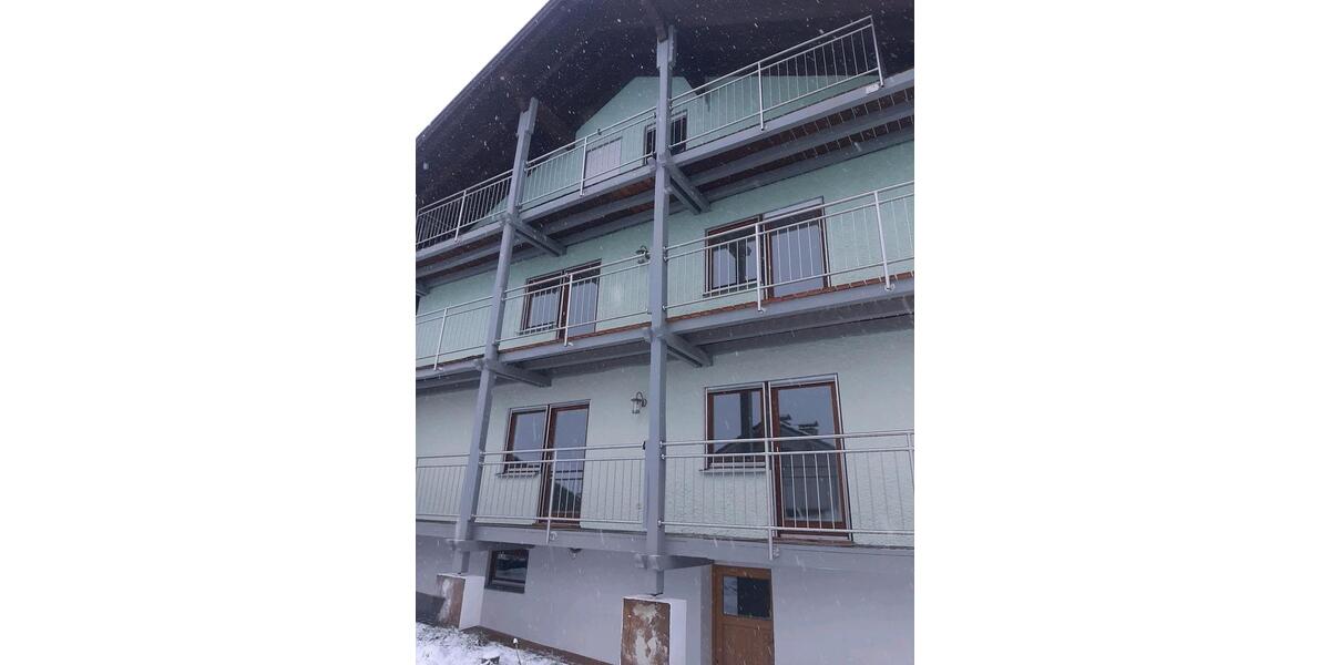 Etagenwohnung Regen - 1 Zimmer, 85 m&sup2;, 700&euro; | Angebot:25253066