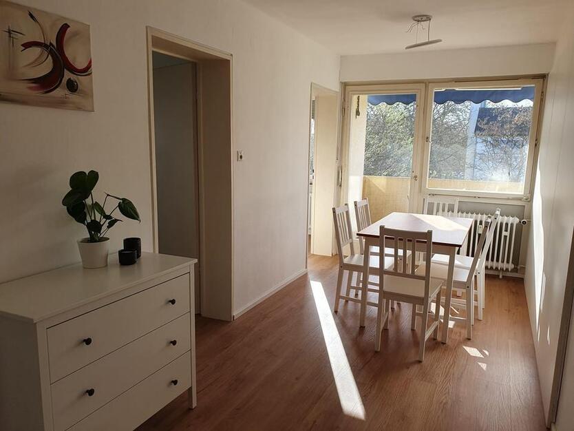 4-Zimmer-Wohnung - Balkon - ideale Lage - Bahnhofsnähe