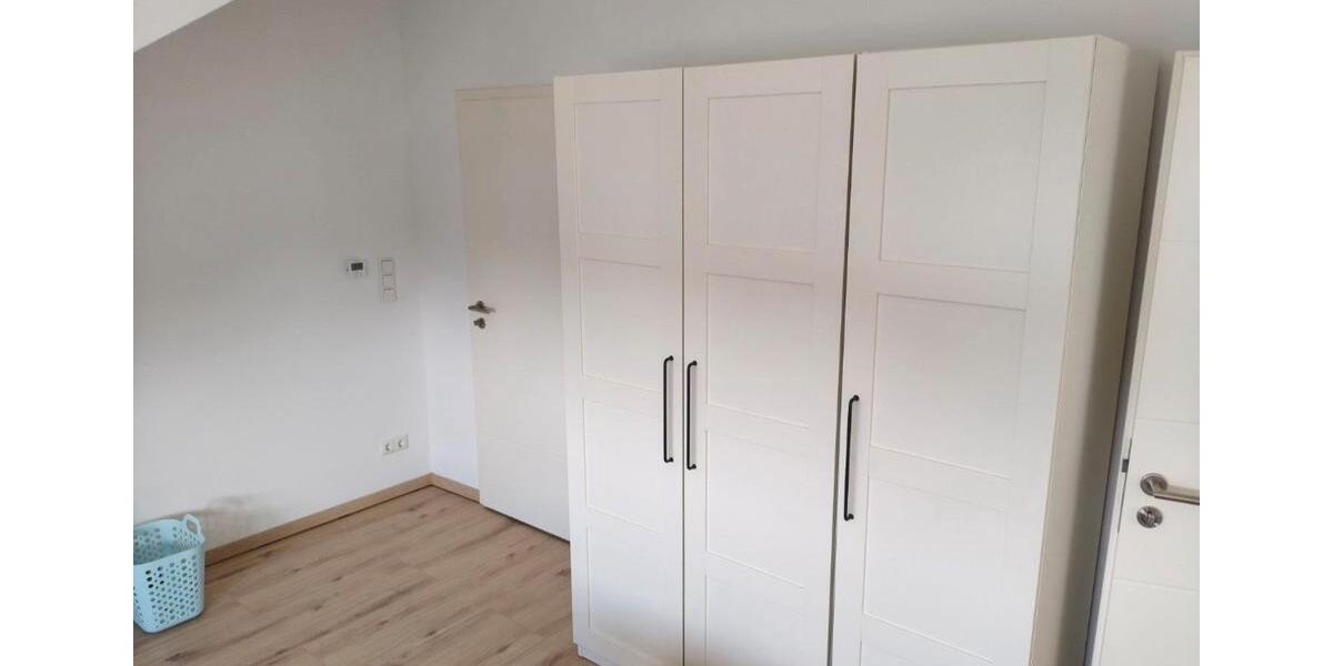 Wohnen auf Zeit Bochum Bochum-Mitte - 7 Zimmer, 180 m&sup2;, 600&euro; | Angebot:26547262