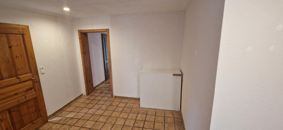 Dachgeschoßwohnung Wrestedt - 4 Zimmer, 133 m&sup2;, 950&euro; | Angebot:26103314