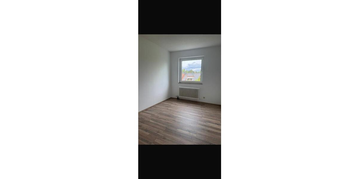 Etagenwohnung Freudenstadt - 4 Zimmer, 96 m&sup2;, 1.040&euro; | Angebot:26481746