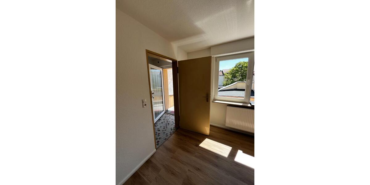 Etagenwohnung Neustadt an der Weinstraße - 3 Zimmer, 69 m&sup2;, 680&euro; | Angebot:26564429
