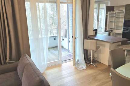 Wohnung Berlin Wilmersdorf - 4 Zimmer, 110 m&sup2;, 3.450&euro; | Angebot:26974544
