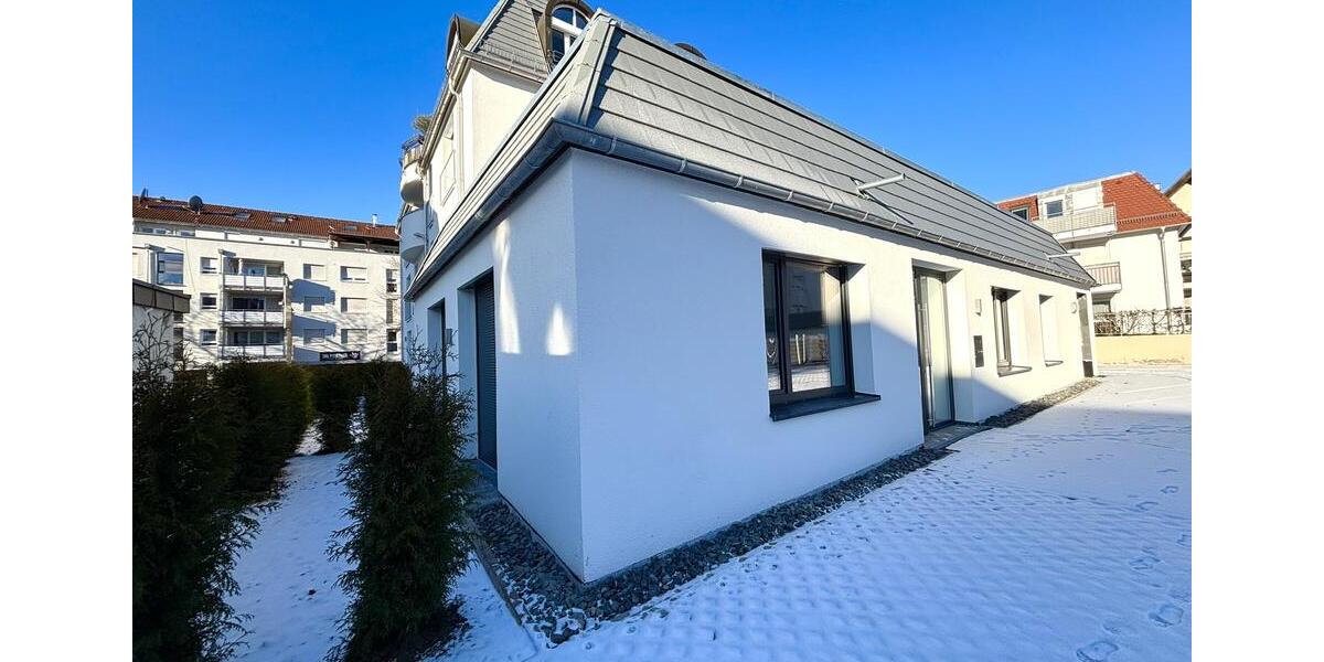Erdgeschoßwohnung Sindelfingen - 2 Zimmer, 89 m&sup2;, 1.380&euro; | Angebot:24400067