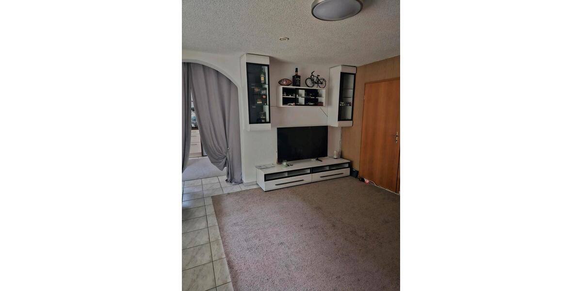 Etagenwohnung Trossingen - 2 Zimmer, 53 m&sup2;, 650&euro; | Angebot:26538955