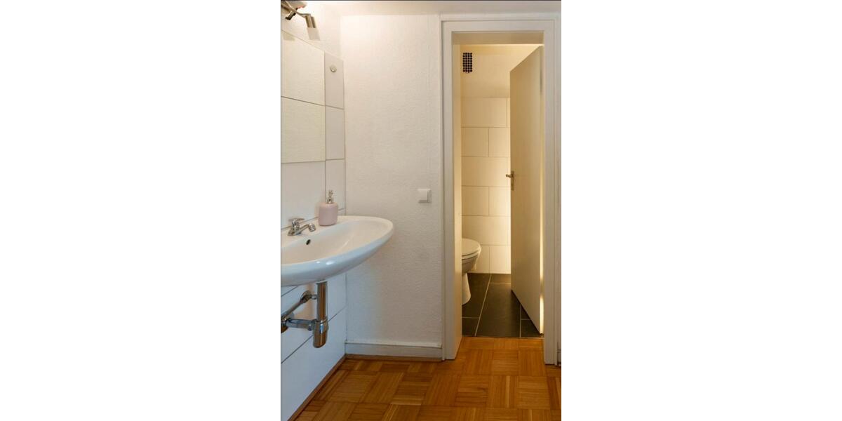 Etagenwohnung Essen Stadtbezirk II - 1 Zimmer, 48 m&sup2;, 945&euro; | Angebot:26689290