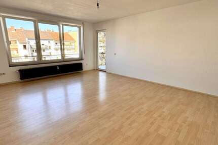 Wohnung Kaiserslautern Betzenberg - 3 Zimmer, 107 m&sup2;, 890&euro; | Angebot:27245444