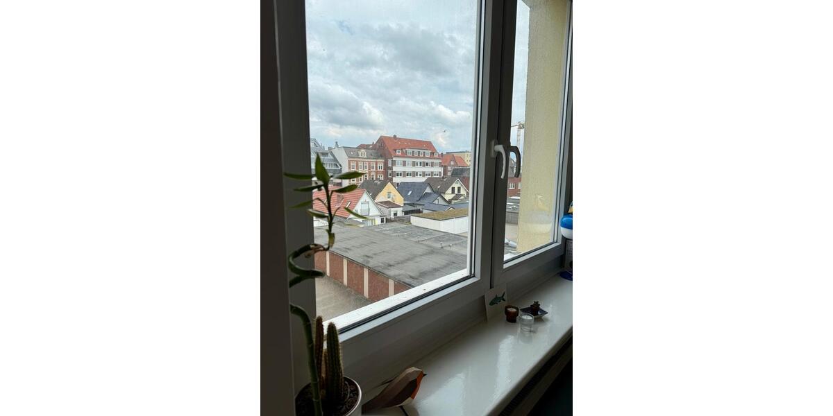 Etagenwohnung Cuxhaven - 4 Zimmer, 110 m&sup2;, 1.050&euro; | Angebot:26623627