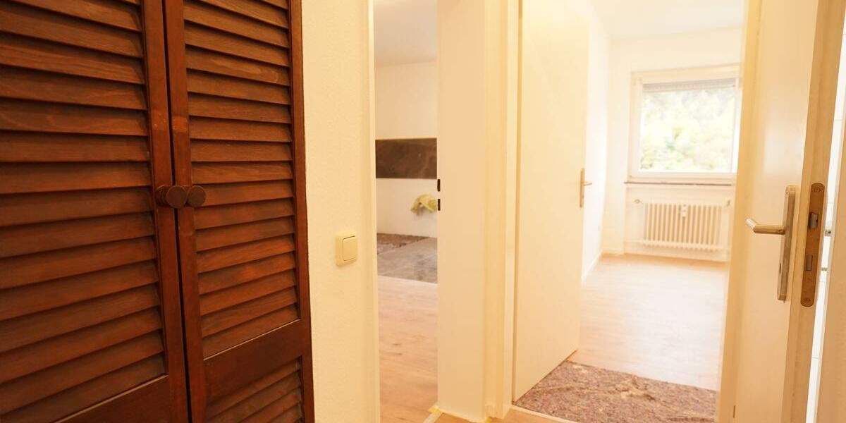 Freundliche 3-Zimmer-Wohnung sucht neue Mieter | Balkon | Garage | Frei ab sofort | Renoviert | 3 zimmer