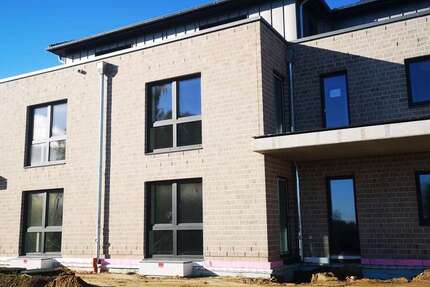 Wohnung zum Mieten in Travenbrück 1.495 € 102 m² 3 zimmer