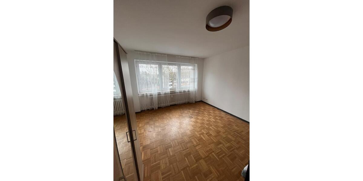 Etagenwohnung Duisburg Rheinhausen - 3 Zimmer, 73 m&sup2;, 1.050&euro; | Angebot:26042768