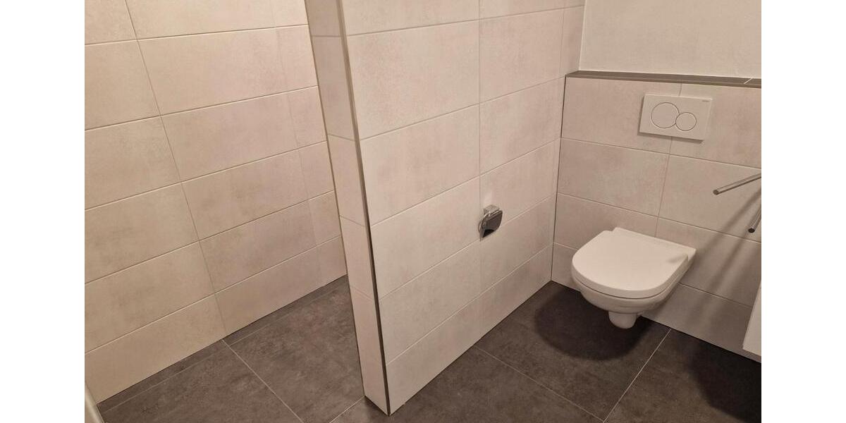 Etagenwohnung Saterland - 4 Zimmer, 160 m&sup2;, 1.400&euro; | Angebot:26442177