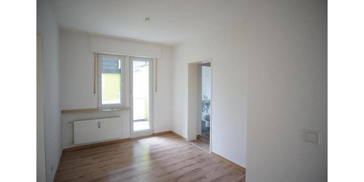 Erdgeschoßwohnung Duisburg Hamborn - 2 Zimmer, 64 m&sup2;, 449&euro; | Angebot:24764487
