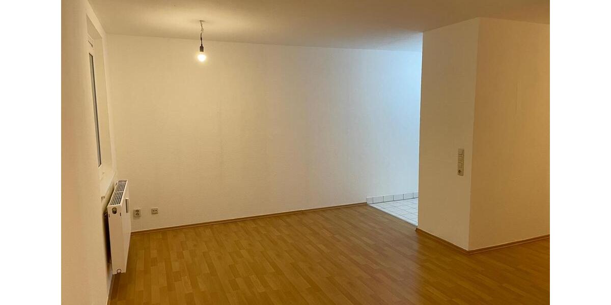 Etagenwohnung Apolda - 1 Zimmer, 38 m&sup2;, 295&euro; | Angebot:26562715
