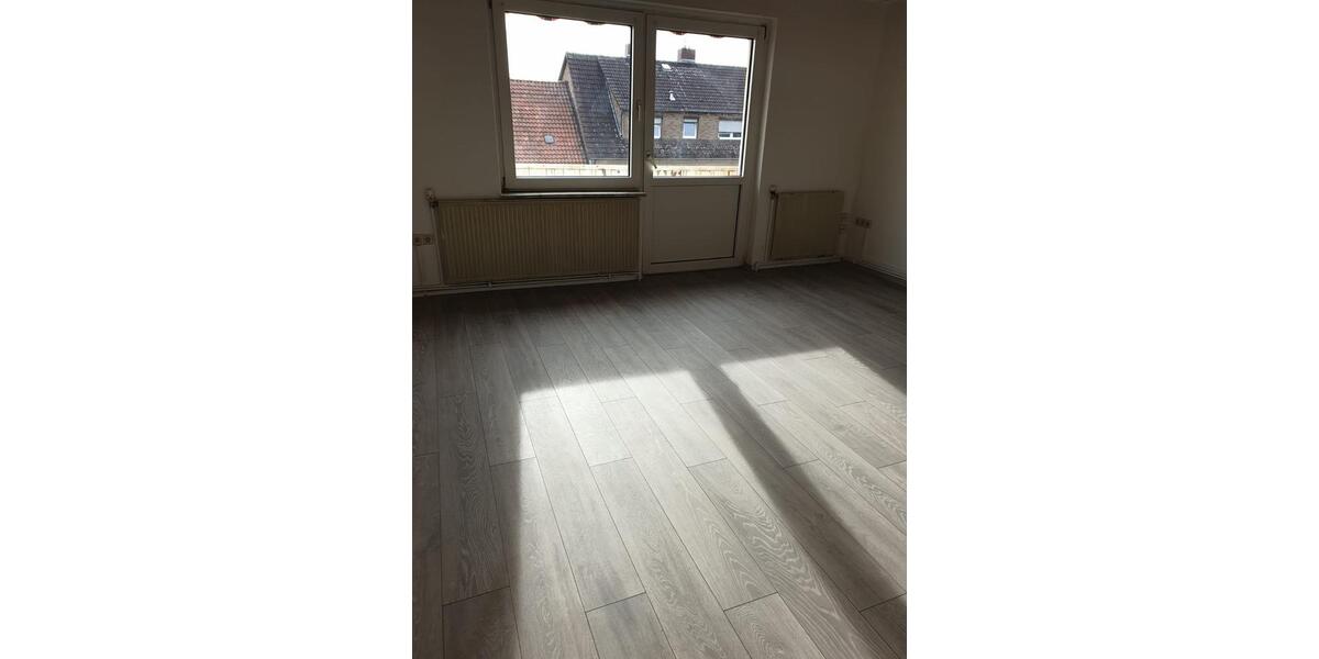 Etagenwohnung Schöningen - 3 Zimmer, 60 m&sup2;, 368&euro; | Angebot:24716868