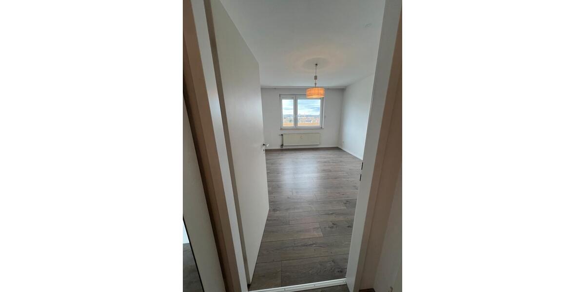 Etagenwohnung Wiesbaden Mainz-Kostheim - 2 Zimmer, 63 m&sup2;, 1.250&euro; | Angebot:26617507