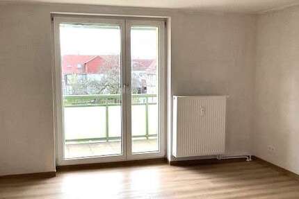 Wohnung Oschersleben Oschersleben - 3 Zimmer, 60 m&sup2;, 402&euro; | Angebot:27111799