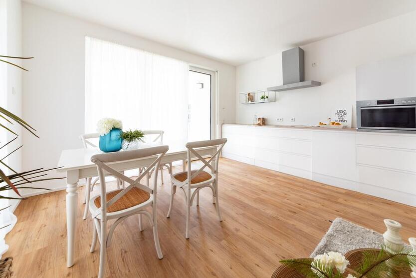 Willkommen in Ihrem modernen Zuhause mit Wärmepumpe. zimmer