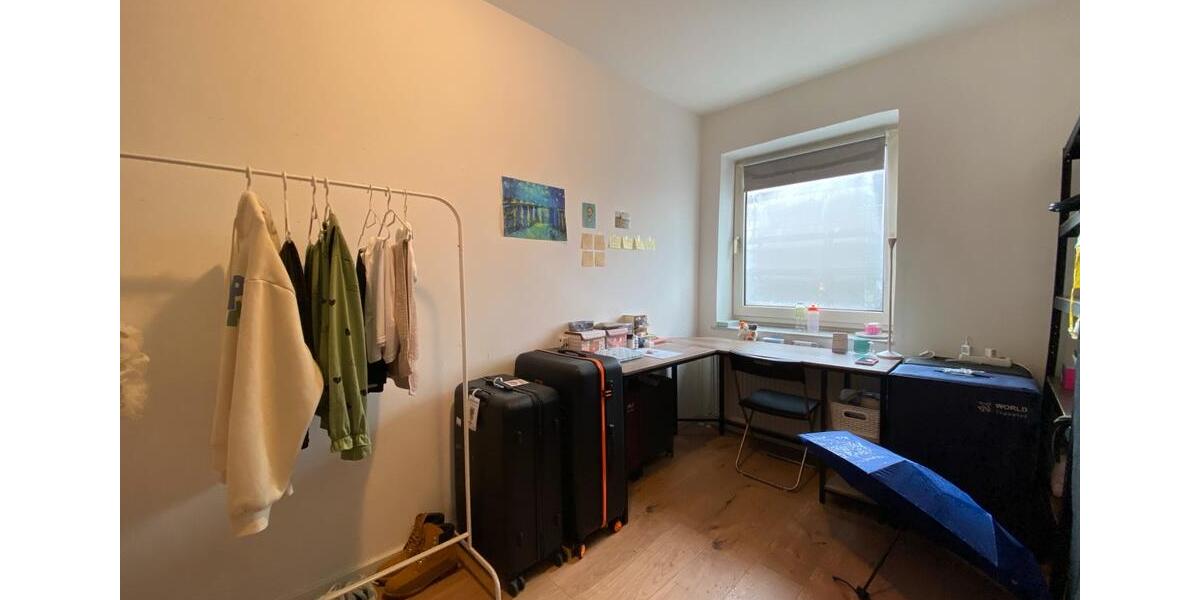 Wohnen auf Zeit Bonn Hardtberg - 3 Zimmer, 15 m&sup2;, 530&euro; | Angebot:26537220