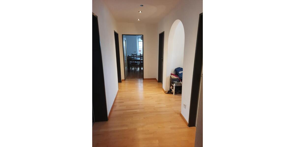 Erdgeschoßwohnung Ingolstadt - 3 Zimmer, 87 m&sup2;, 1.050&euro; | Angebot:24837320