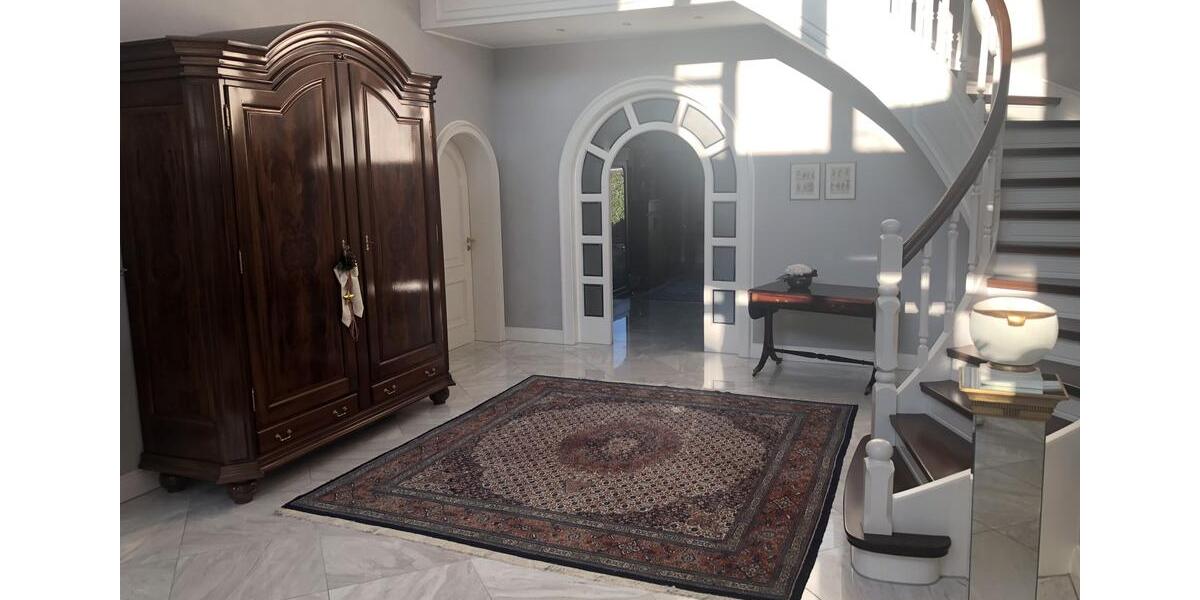 Villa Rheine - 6 Zimmer, 350 m&sup2;, 2.500&euro; | Angebot:20885234