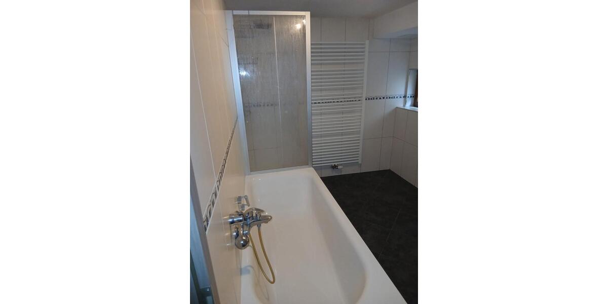 Dachgeschoßwohnung Gebsattel - 1 Zimmer, 71 m&sup2;, 660&euro; | Angebot:26086246