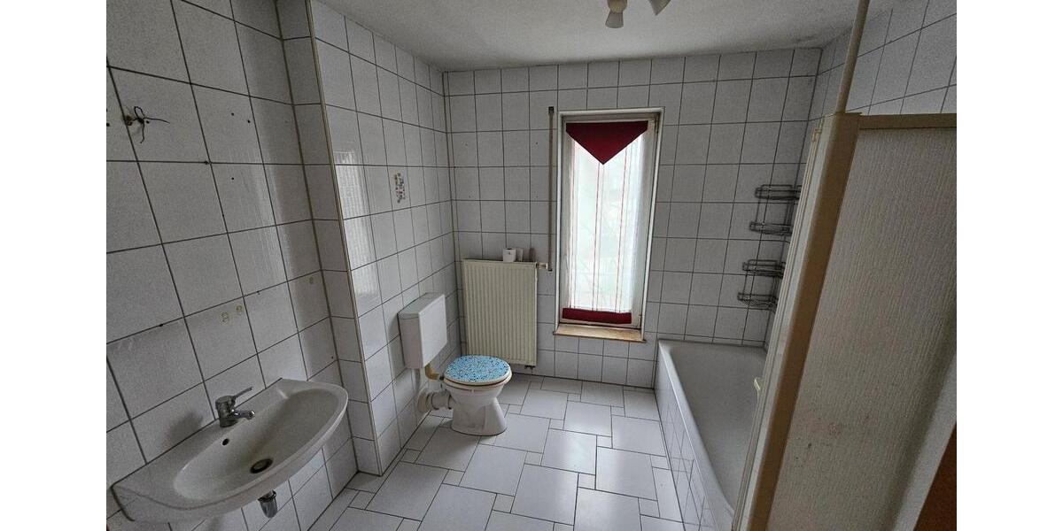 Renovierte 90m² 4-Zimmer Wohnung Münnerstadt nähe Sportgelände 4 zimmer