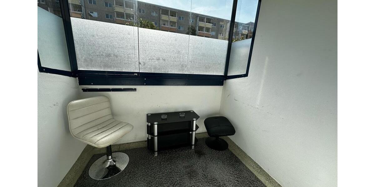 Etagenwohnung Rostock Gehlsdorf - 3 Zimmer, 70 m&sup2;, 100&euro; | Angebot:25806564