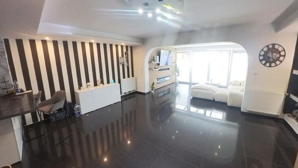 Etagenwohnung Hameln Kernstadt - 4 Zimmer, 150 m&sup2;, 1.300&euro; | Angebot:26555800