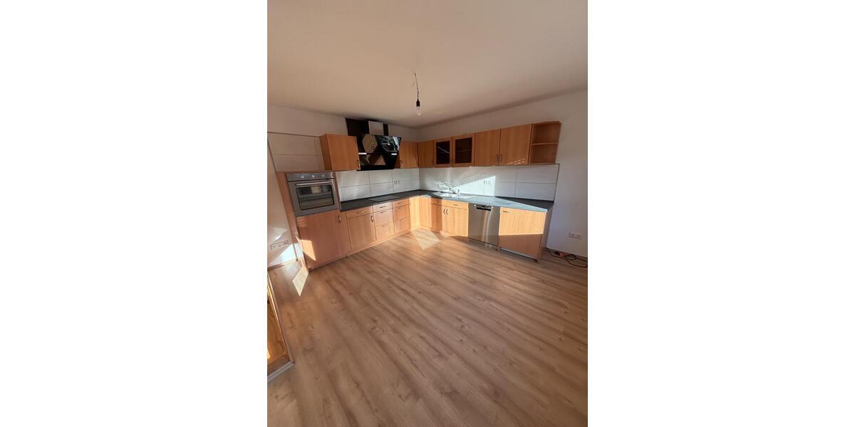 Erdgeschoßwohnung Zossen - 2 Zimmer, 77 m&sup2;, 840&euro; | Angebot:24532720