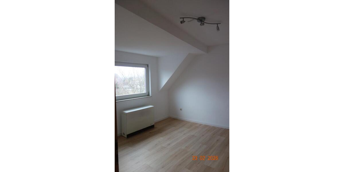 Dachgeschoßwohnung Biedenkopf - 2 Zimmer, 54 m&sup2;, 400&euro; | Angebot:26505404
