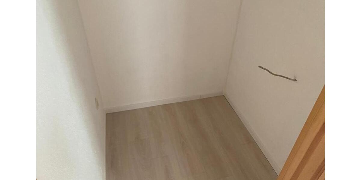 Etagenwohnung Liebenau - 4 Zimmer, 107 m&sup2;, 890&euro; | Angebot:26021140