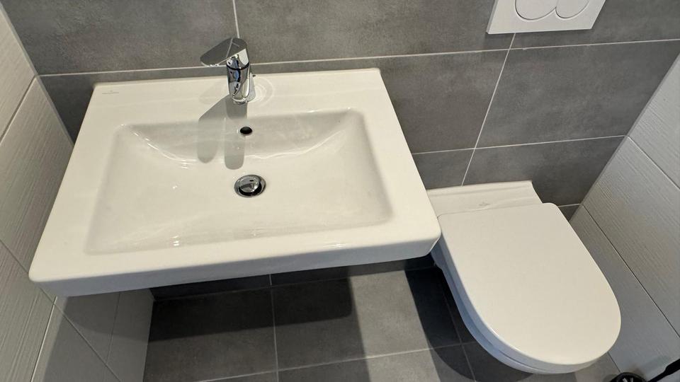 Etagenwohnung Saarbrücken - 3 Zimmer, 76 m&sup2;, 1.100&euro; | Angebot:26351506
