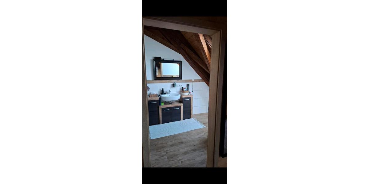 Dachgeschoßwohnung Moos - 3 Zimmer, 140 m&sup2;, 840&euro; | Angebot:24178850