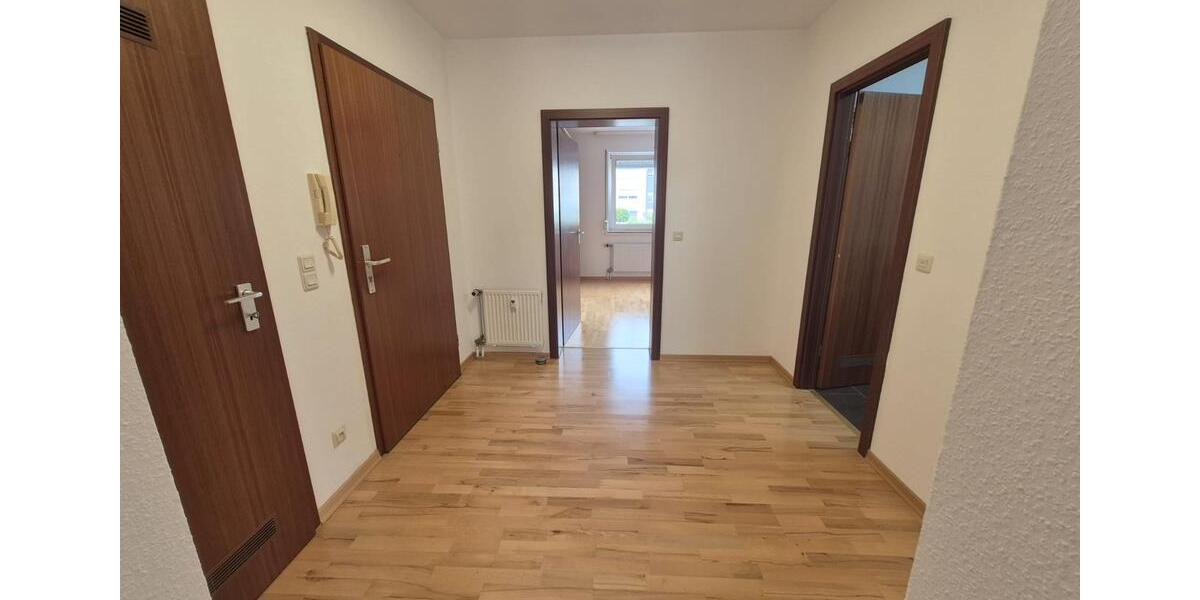 Erdgeschoßwohnung Bad Kreuznach Bad Münster am Stein-Ebernburg - 2 Zimmer, 64 m&sup2;, 700&euro; | Angebot:26629745