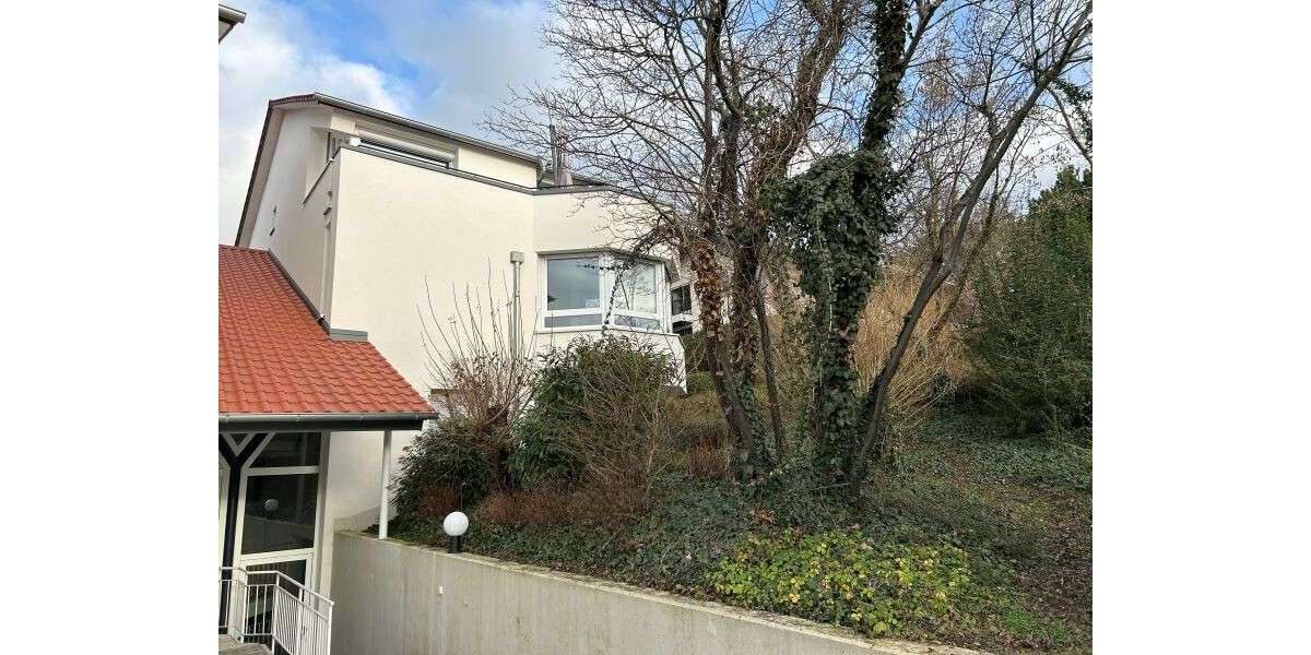 Etagenwohnung Hirschberg - 4 Zimmer, 114 m&sup2;, 1.500&euro; | Angebot:24871515