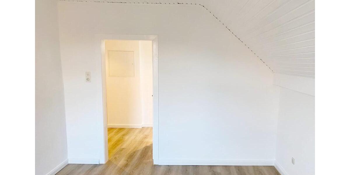 Großzügig modernisierte Wohnung in Obermarschacht 4 zimmer