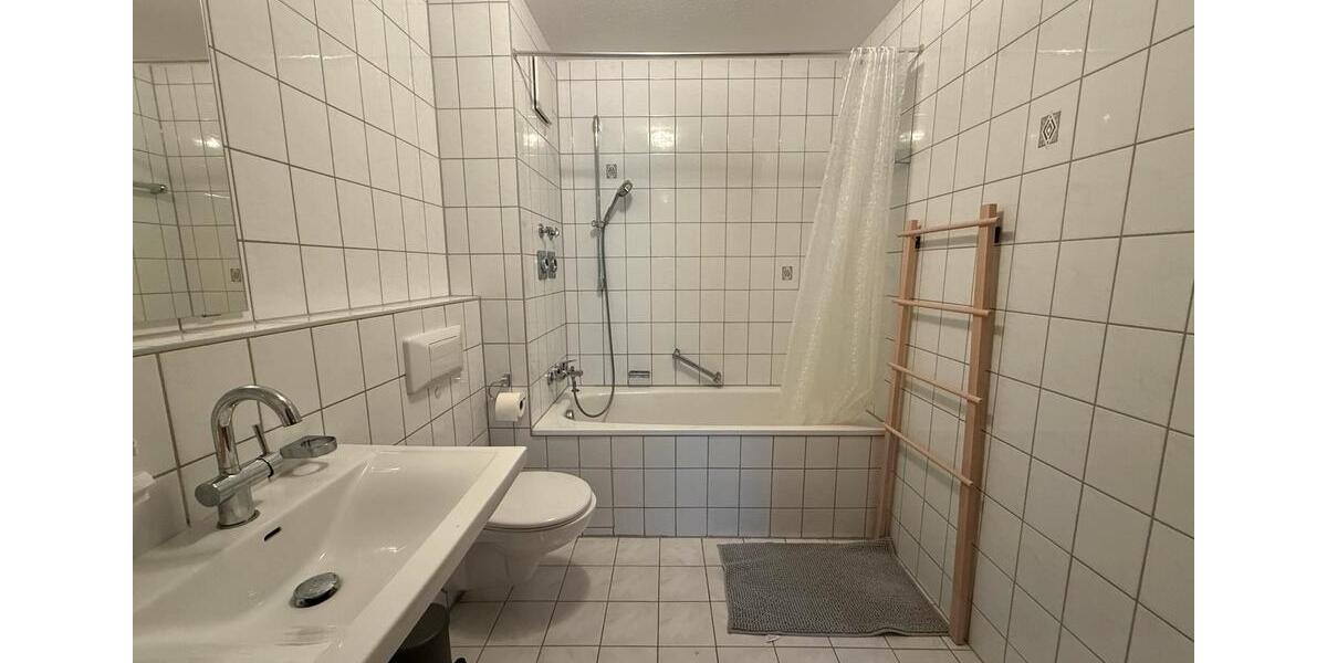 Etagenwohnung Reutlingen Reutlingen (Kernstadt) - 2 Zimmer, 52 m&sup2;, 1.290&euro; | Angebot:24816413