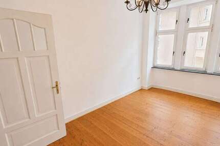 Wohnung Essen Stadtbezirk III - 5 Zimmer, 111 m&sup2;, 1.400&euro; | Angebot:27033111