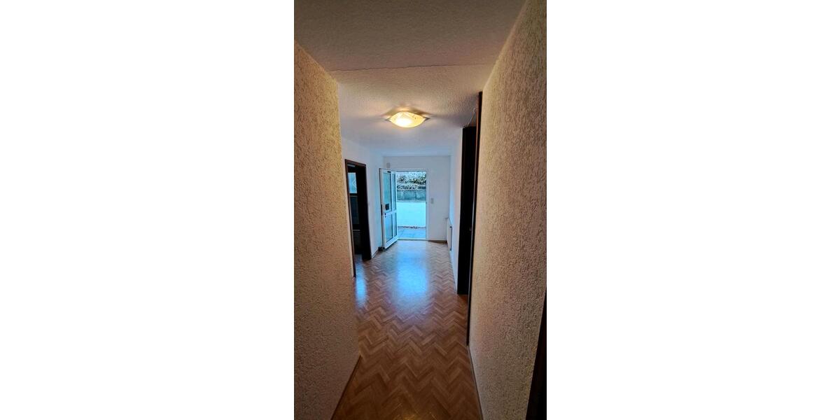 Erdgeschoßwohnung Vogt - 2 Zimmer, 63 m&sup2;, 675&euro; | Angebot:24783900